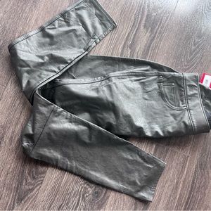 SOLD - Spanx leather like skinny pants
